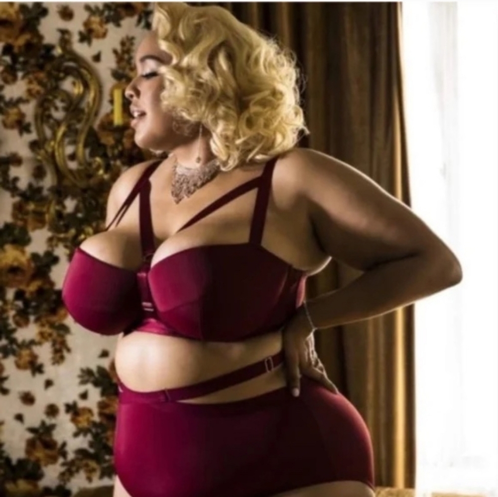 Playful Promises Gabi Fresh Wine Bra And Panty